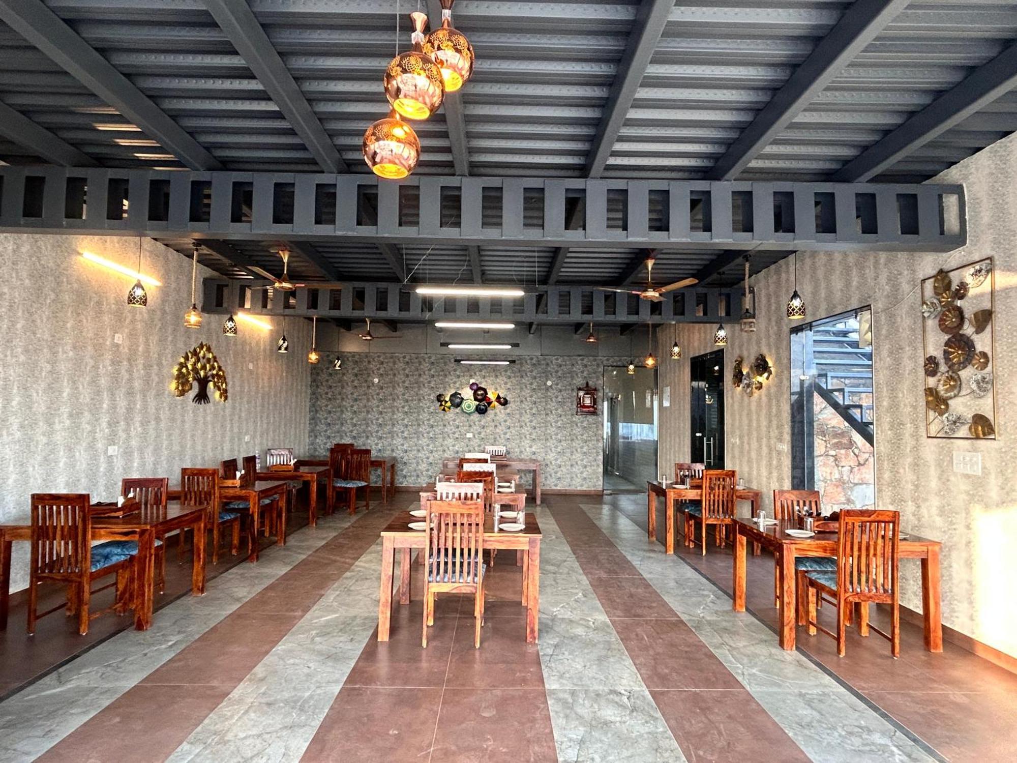 Royal Rajasthan Resort Sikar Eksteriør bilde