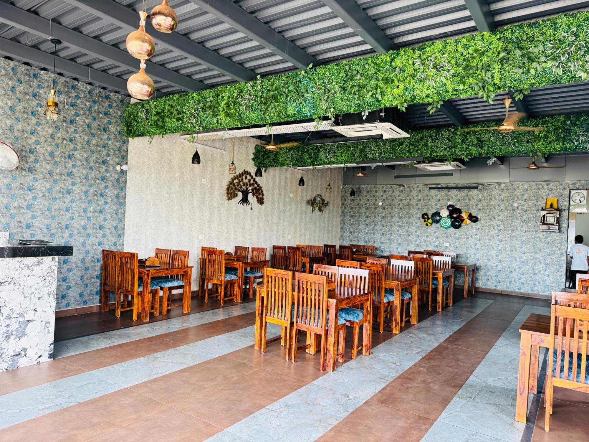 Royal Rajasthan Resort Sikar Eksteriør bilde